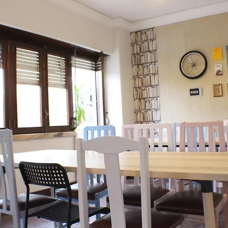 Republica 20 Guest house *